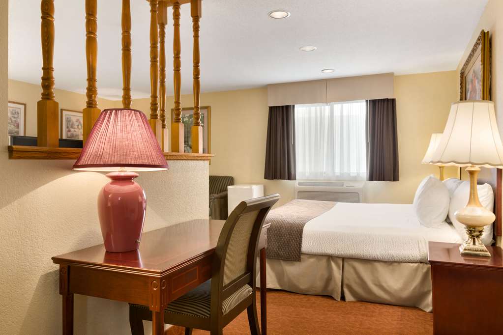 Wallaceburg Inn