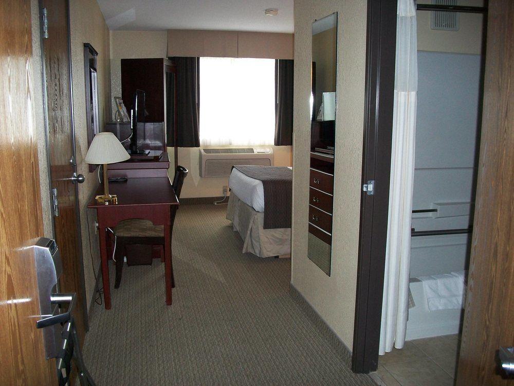 Wallaceburg Inn