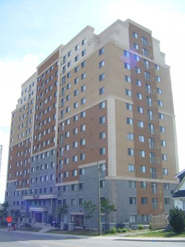 Hotel Laurier - King's Court Residence