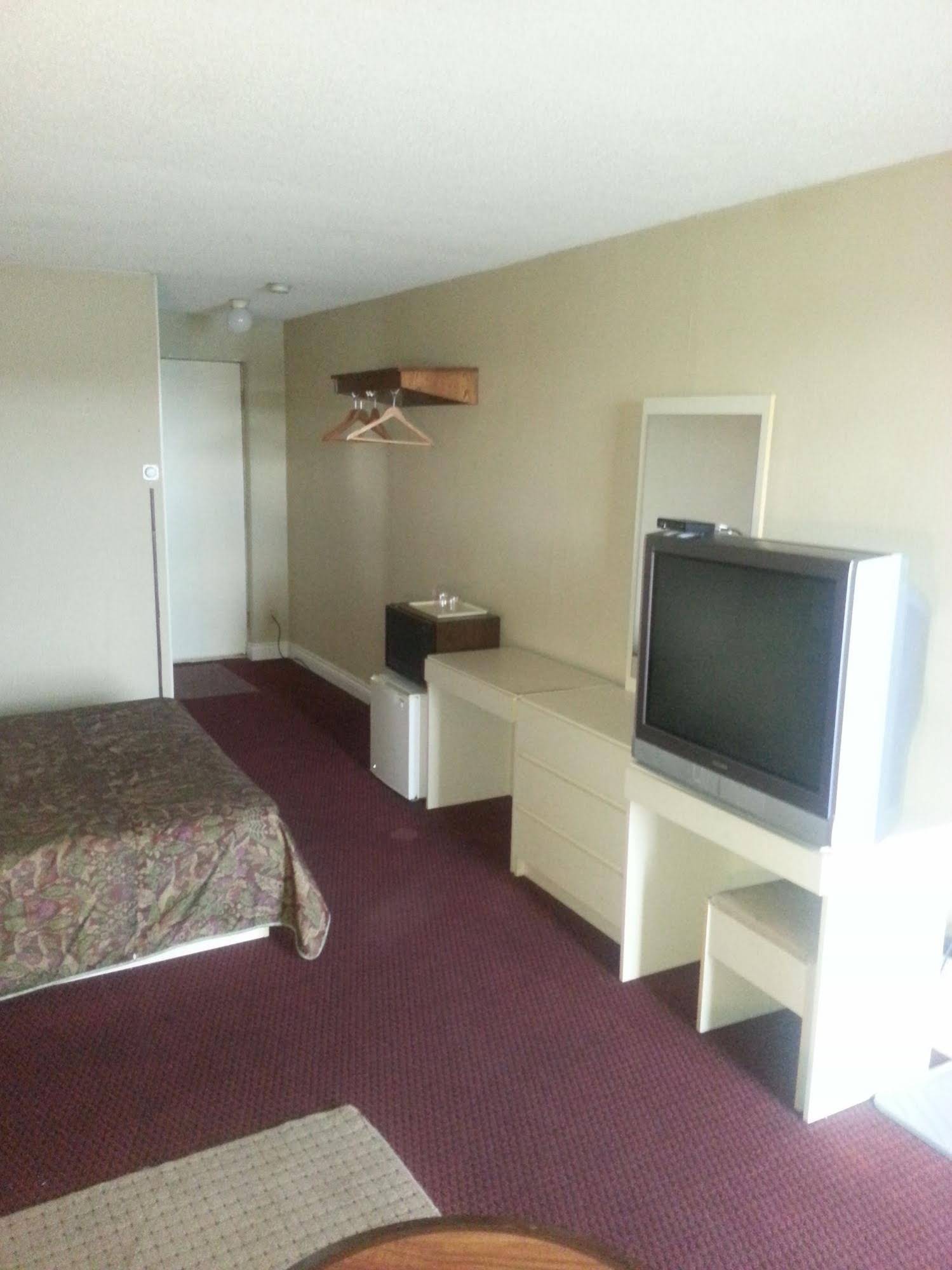Newburg Inn Motel