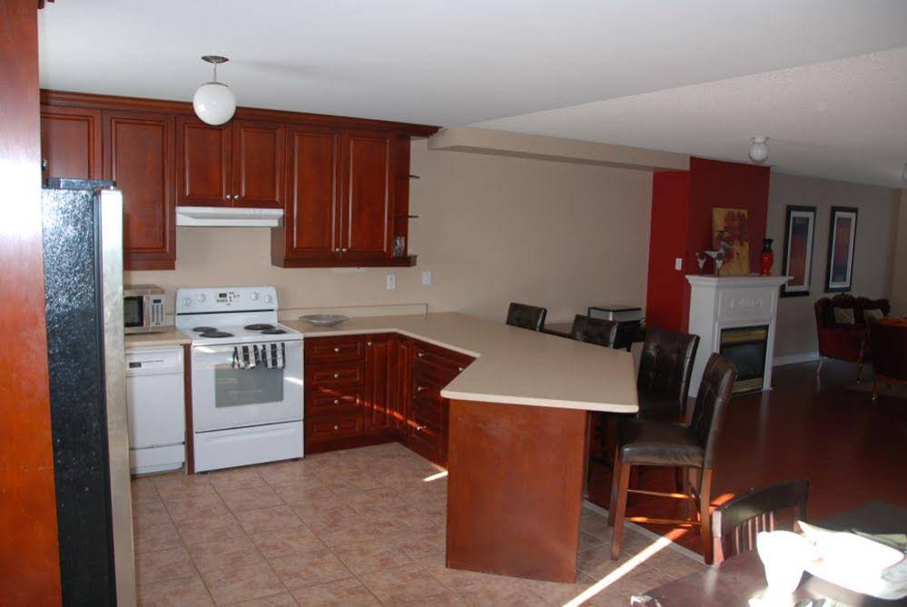 Downtown Whitby Furnished Homes