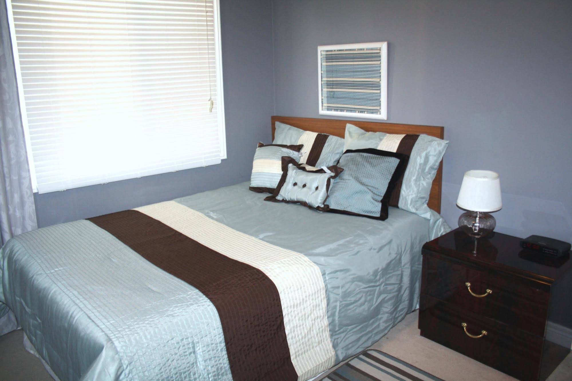 Downtown Whitby Furnished Homes