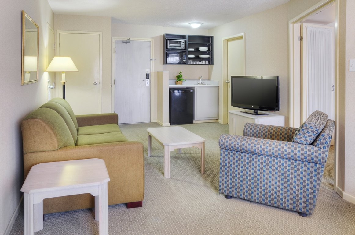 Quality Suites Whitby