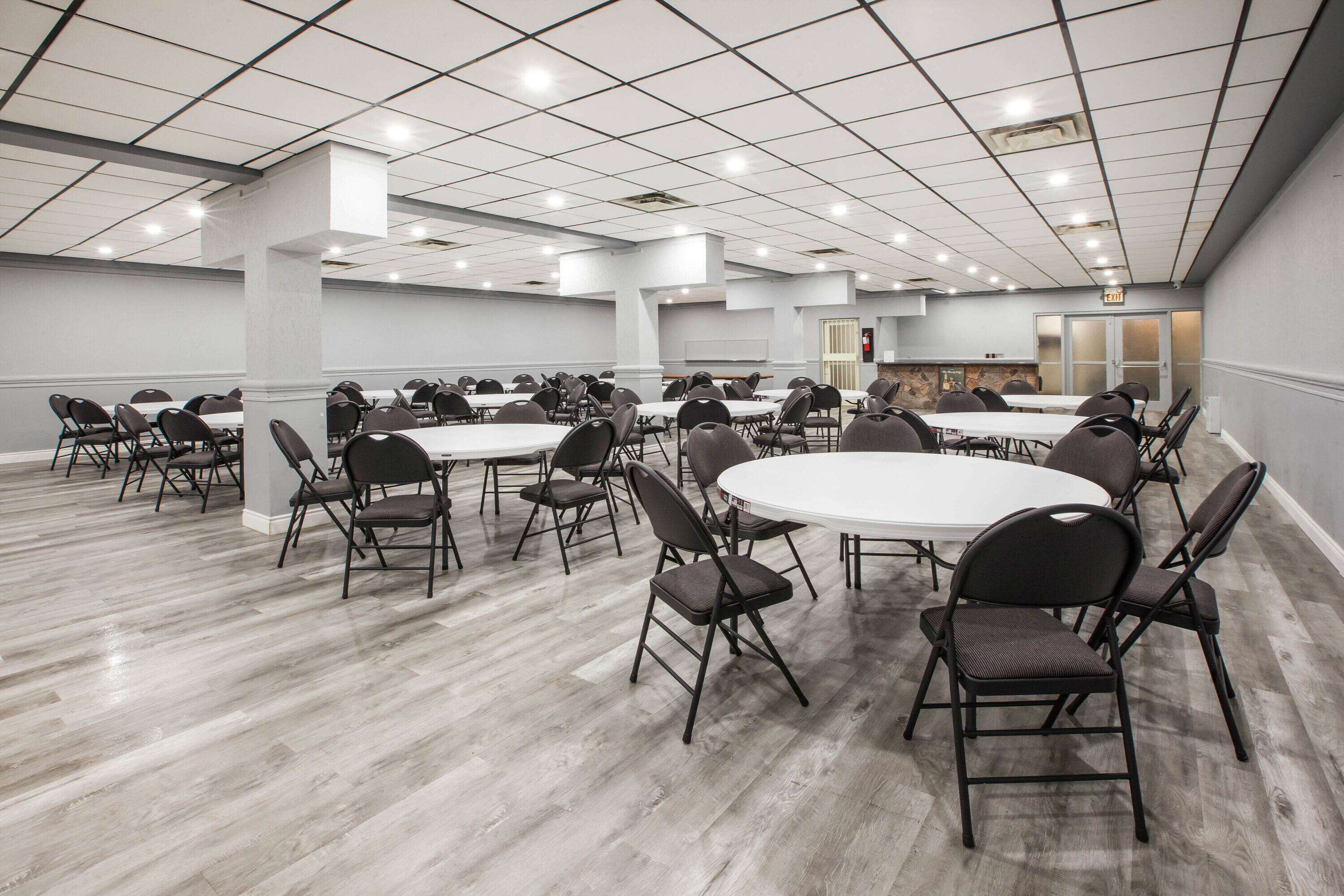 SureStay Plus by Best Western Windsor