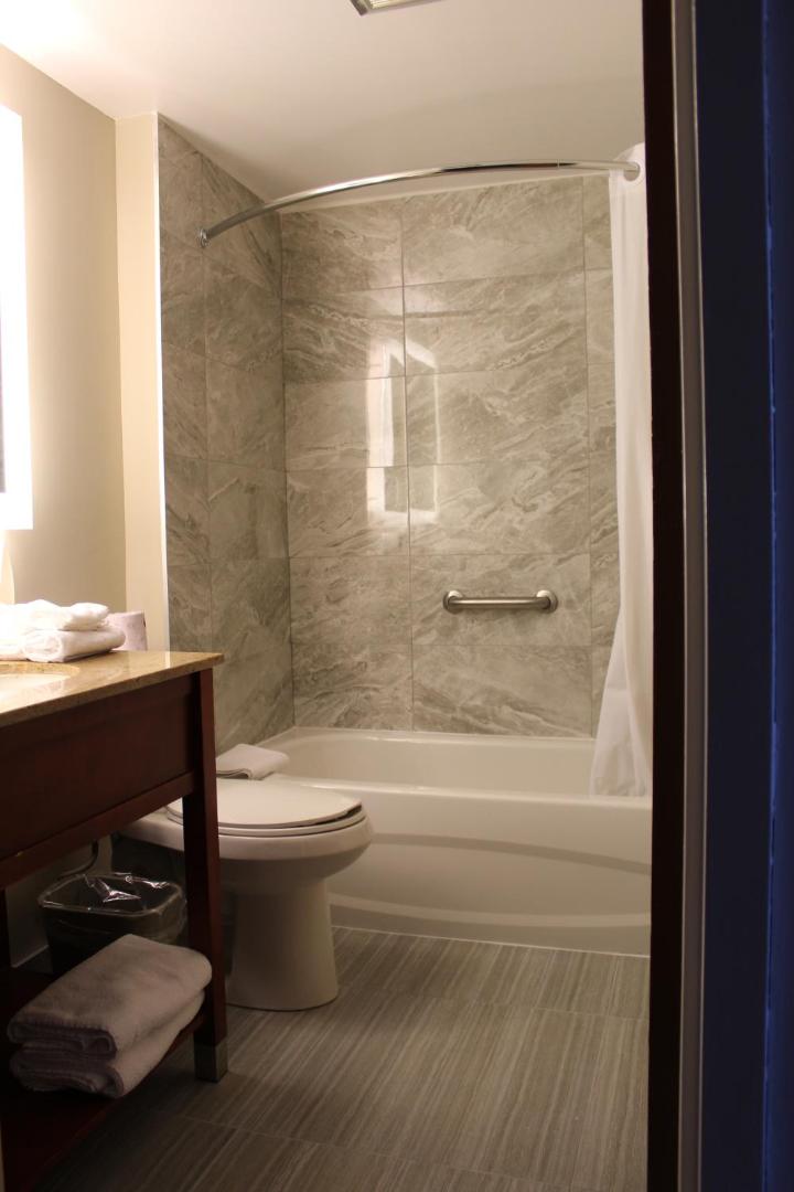 SureStay Plus by Best Western Windsor