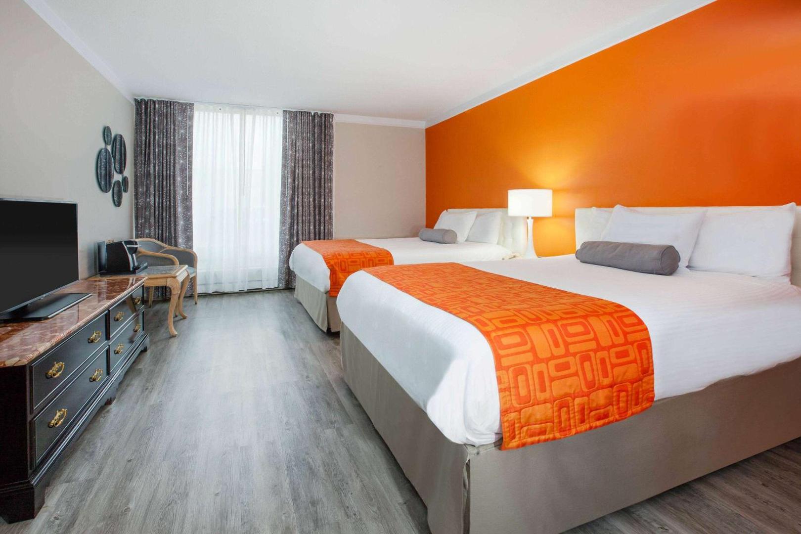 SureStay Plus by Best Western Windsor