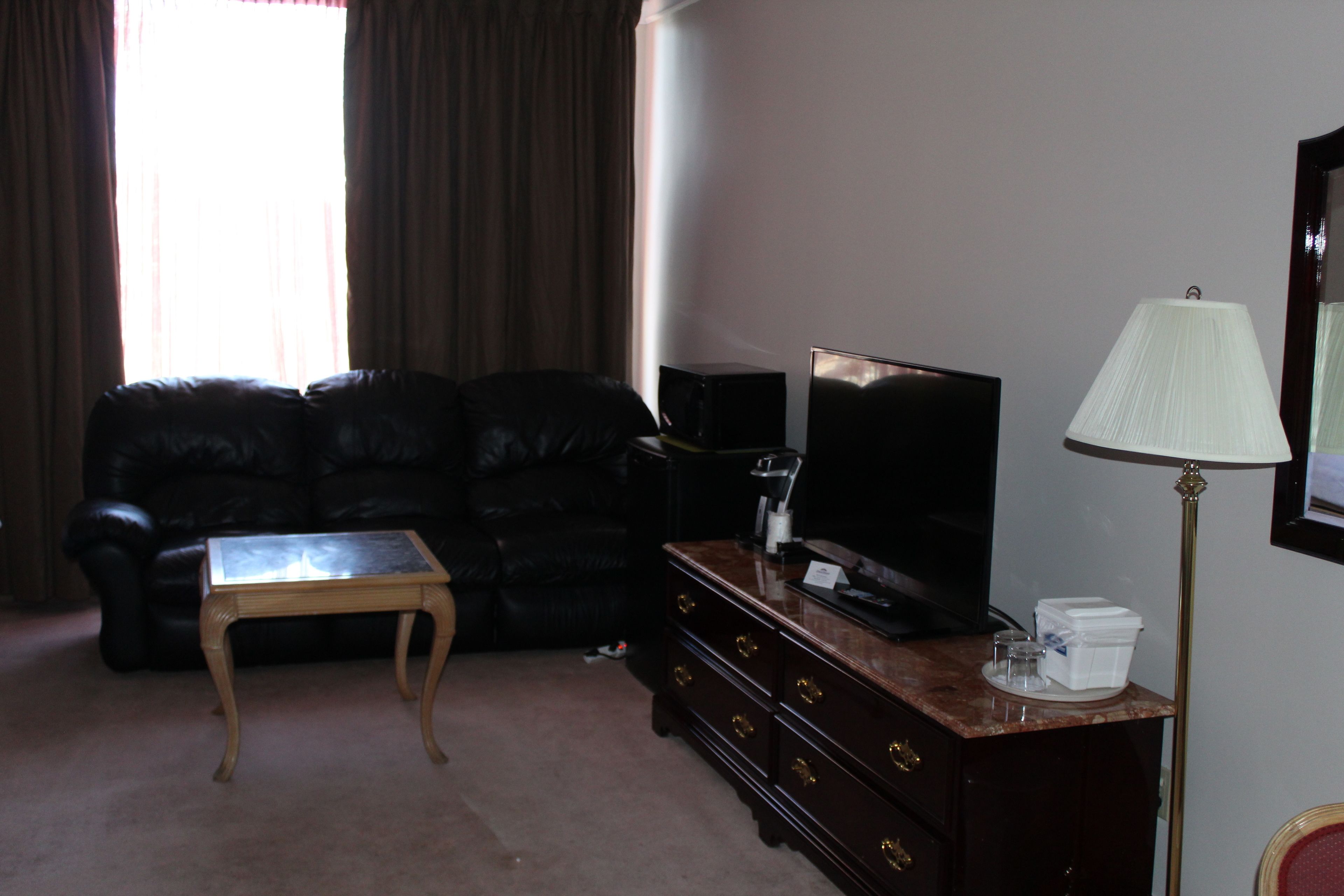 SureStay Plus by Best Western Windsor