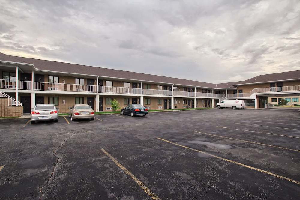 Motel 6 Windsor On