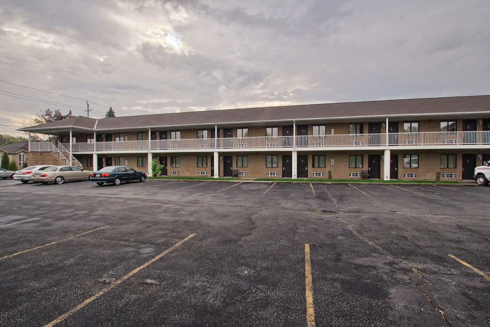 Motel 6 Windsor On