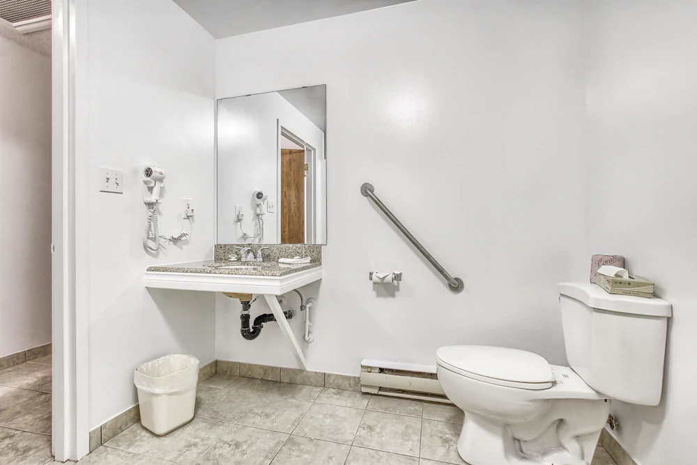 Motel 6 Windsor On