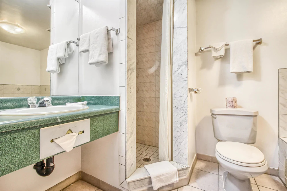 Motel 6 Windsor On