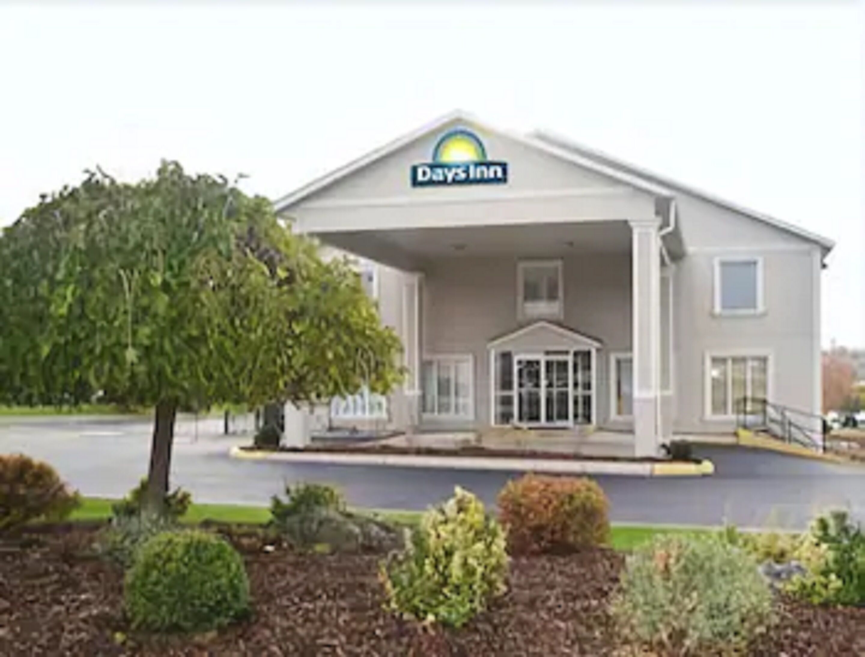 Spark by Hilton Woodstock