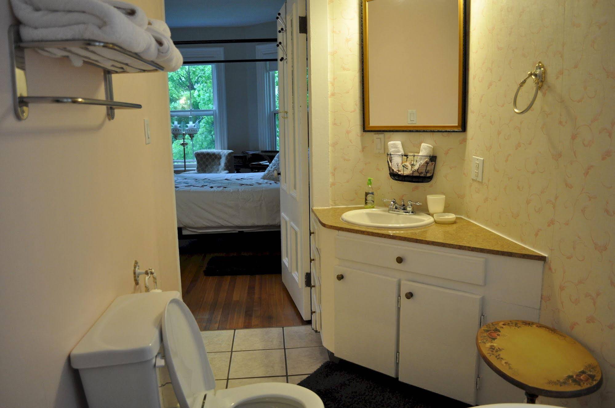 Summerside Inn Bed and Breakfast