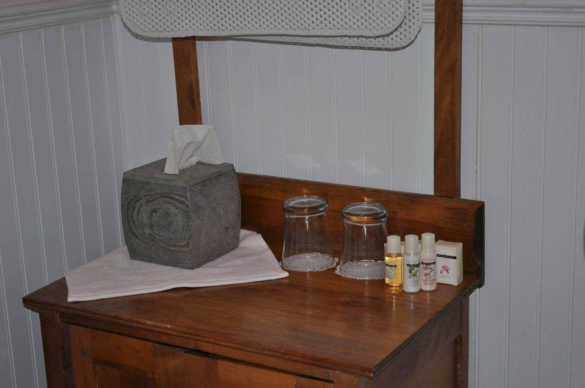 Summerside Inn Bed and Breakfast