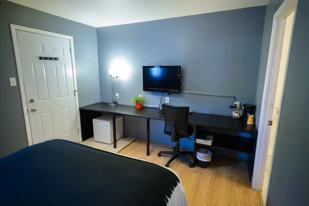 Hebert Hotel