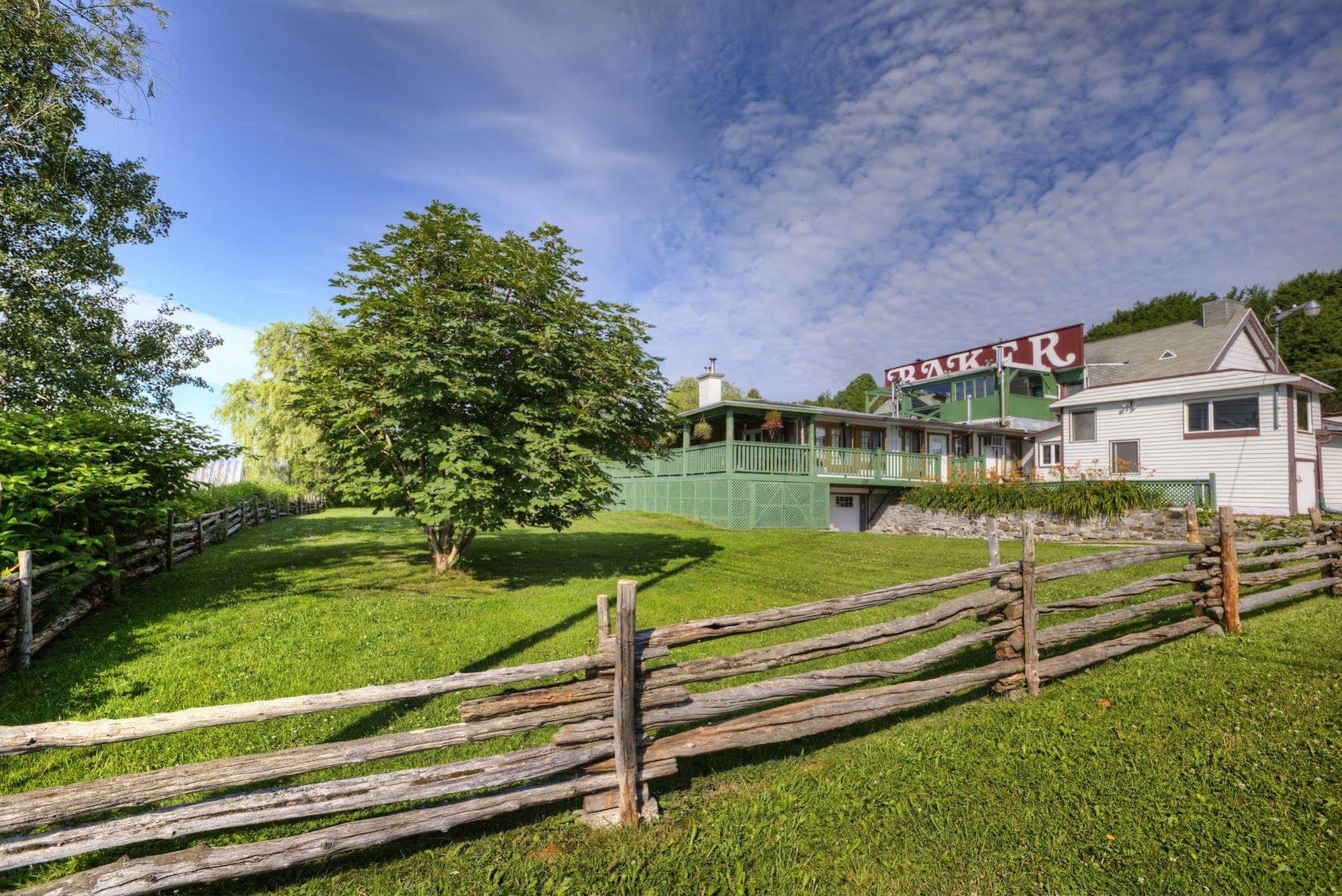 Auberge Baker