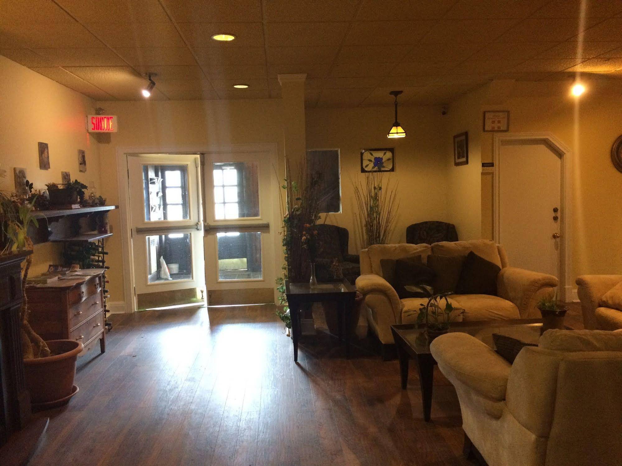 Hotel Cowansville