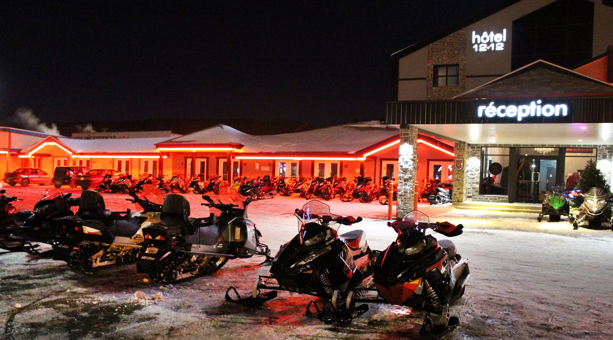 Hotel 1212