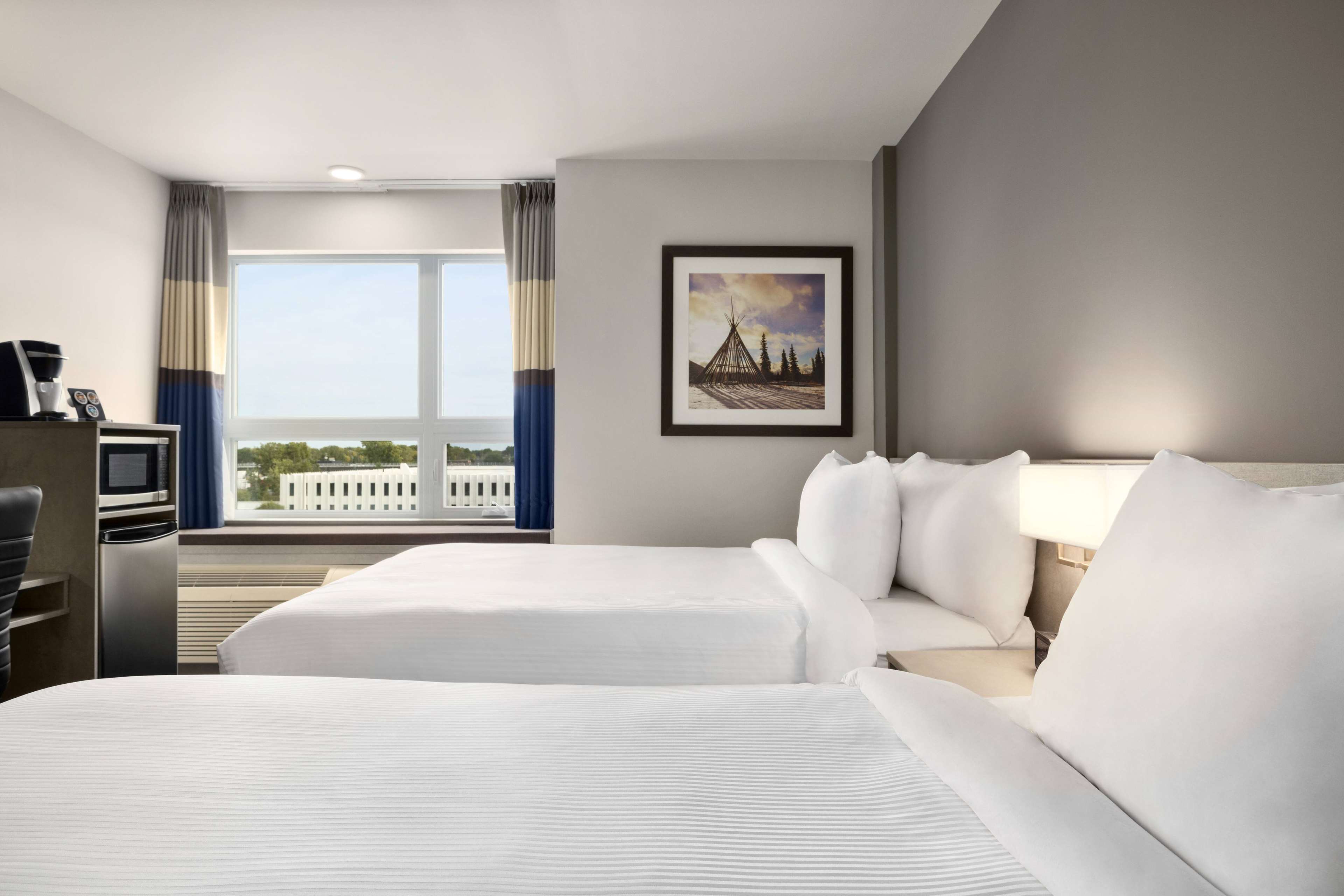 Microtel Inn & Suites Montreal Airport-Dorval QC