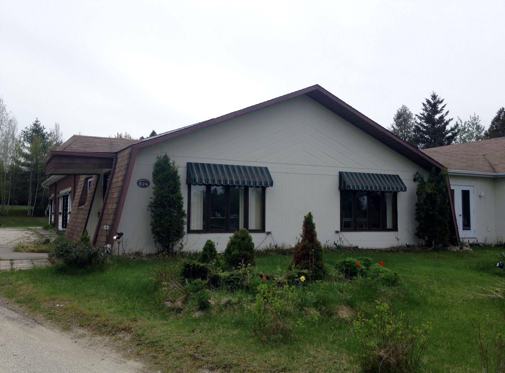 Motel du Village