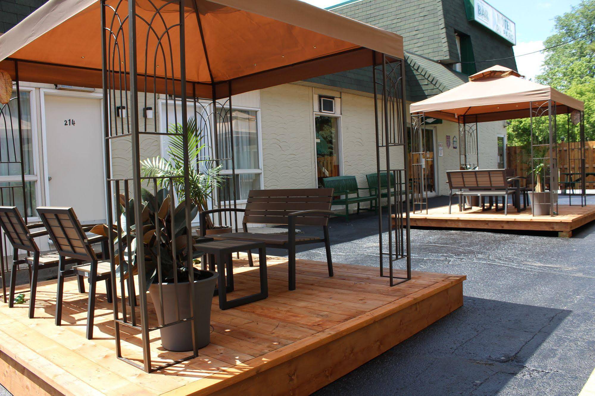 Motel Du Parc