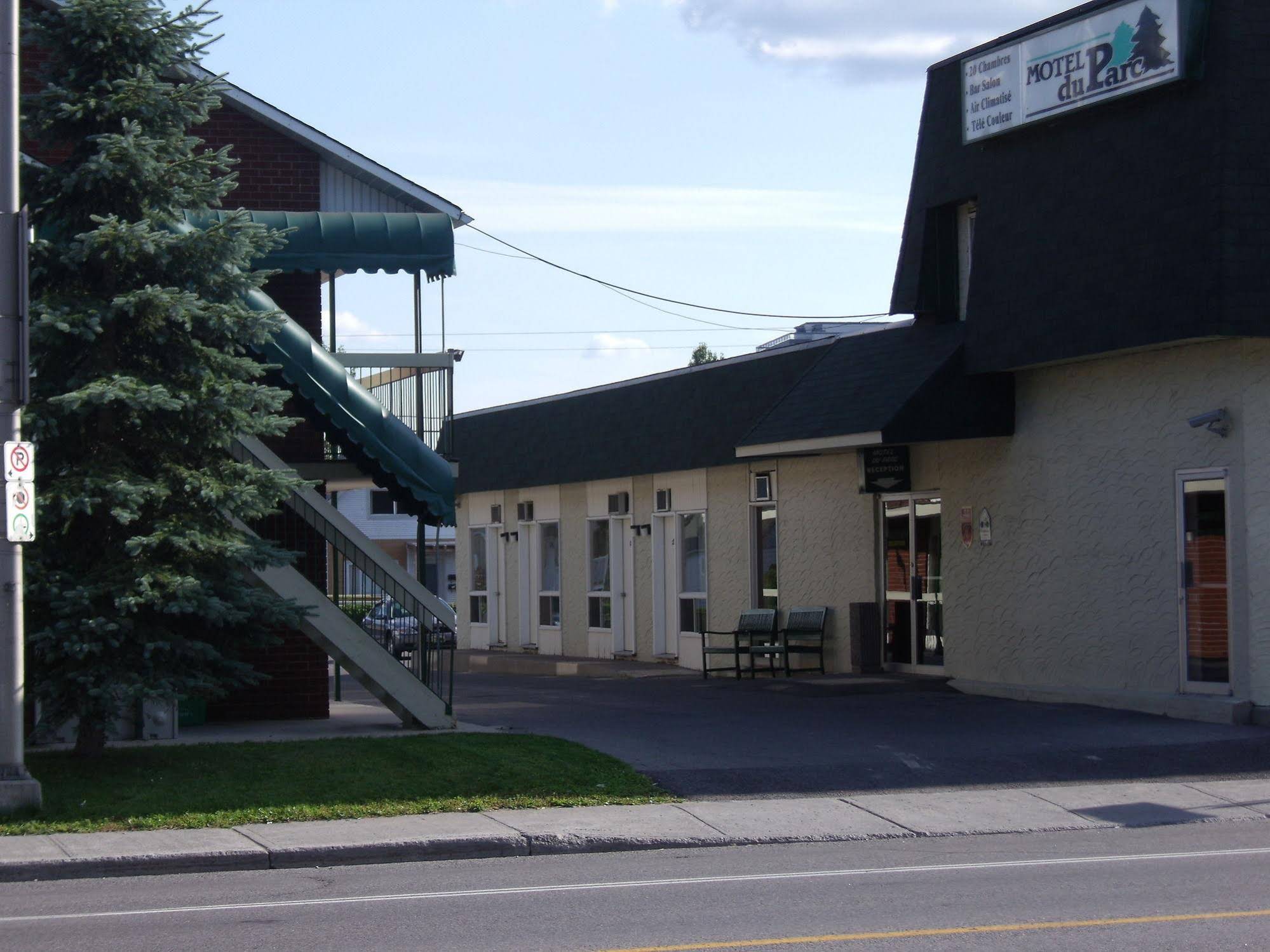 Motel Du Parc