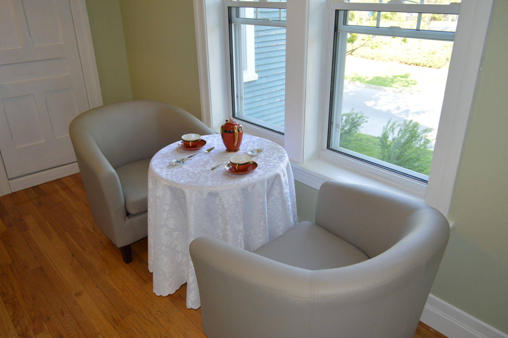 Bed And Breakfast La Maison Collins Eco Gite
