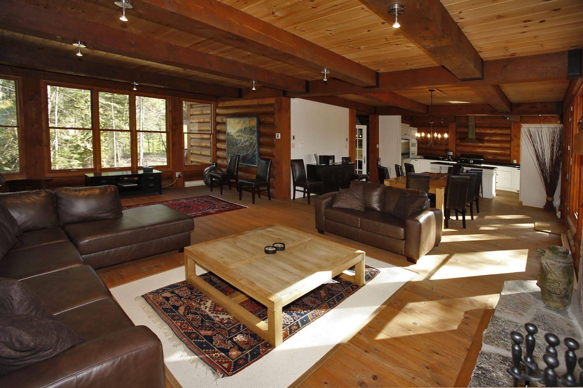 Chalet à Louer Tremblant | RCNT Chalets