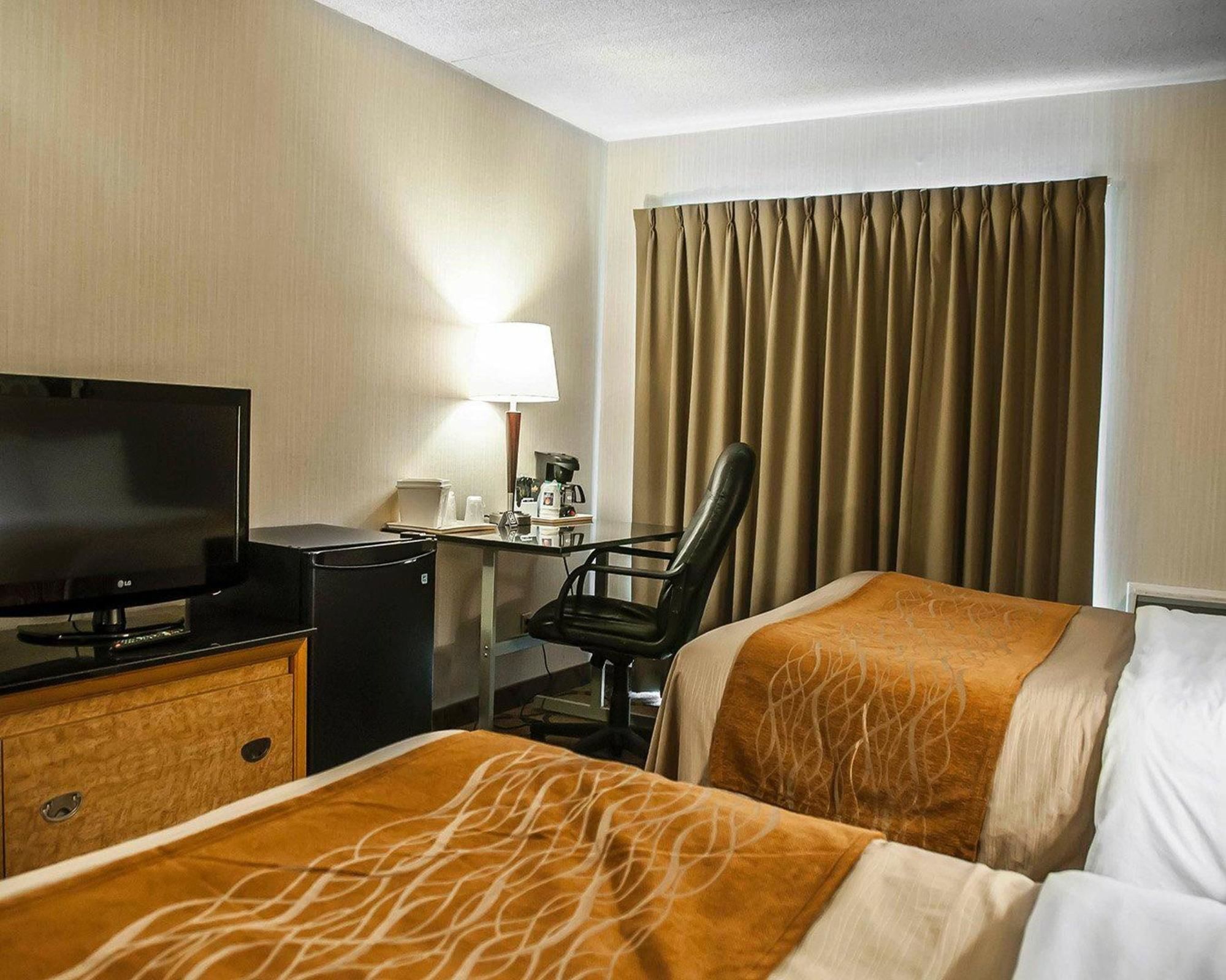 Comfort Inn Laval