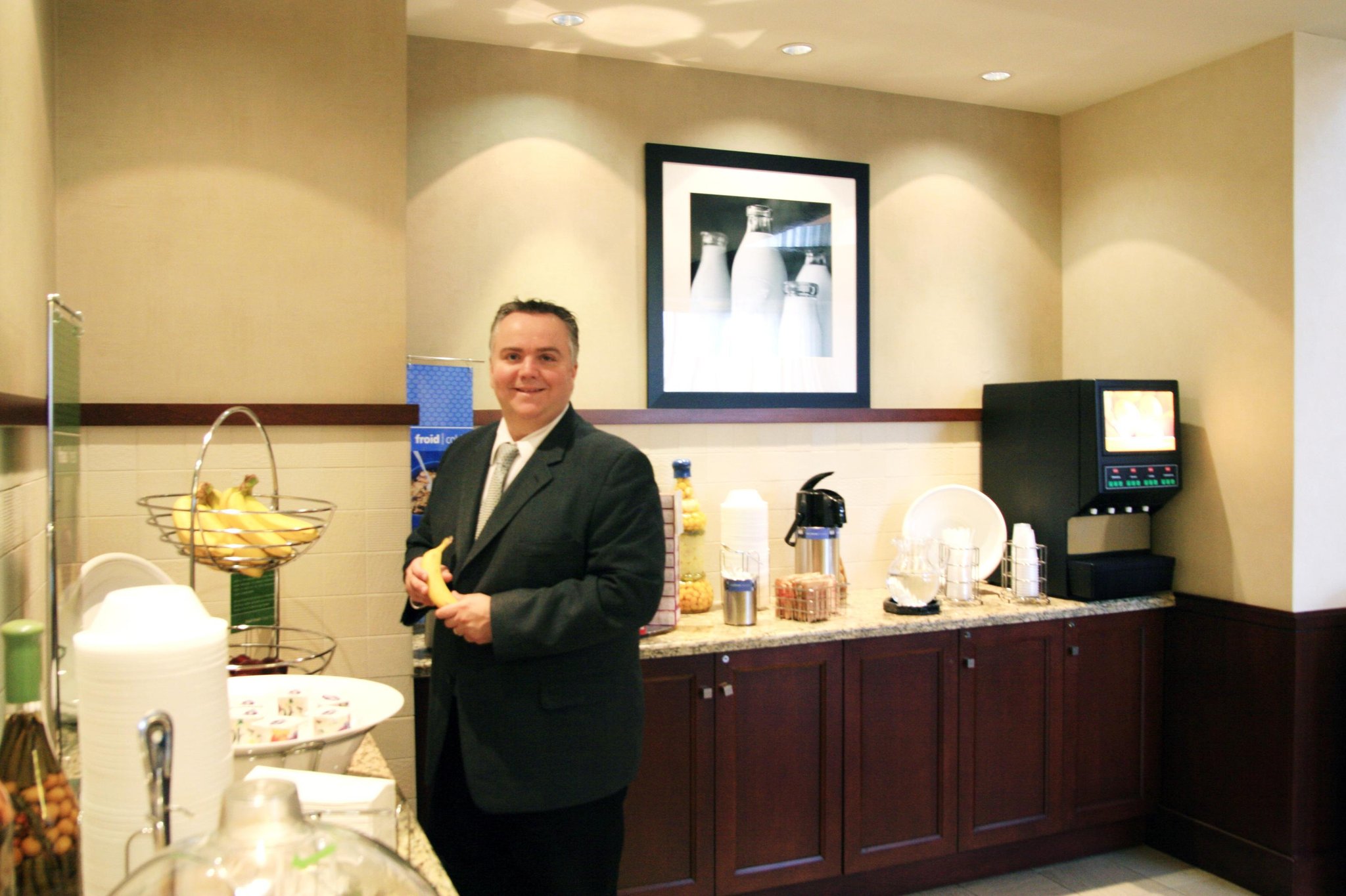Hampton Inn & Suites Laval Quebec