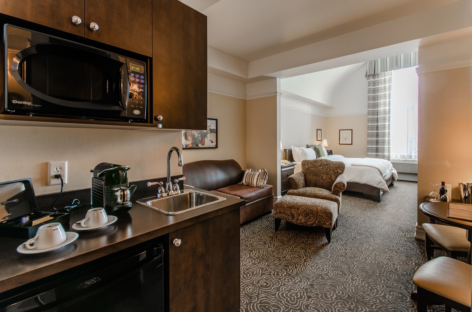 Le Saint Martin Hotel & Suites