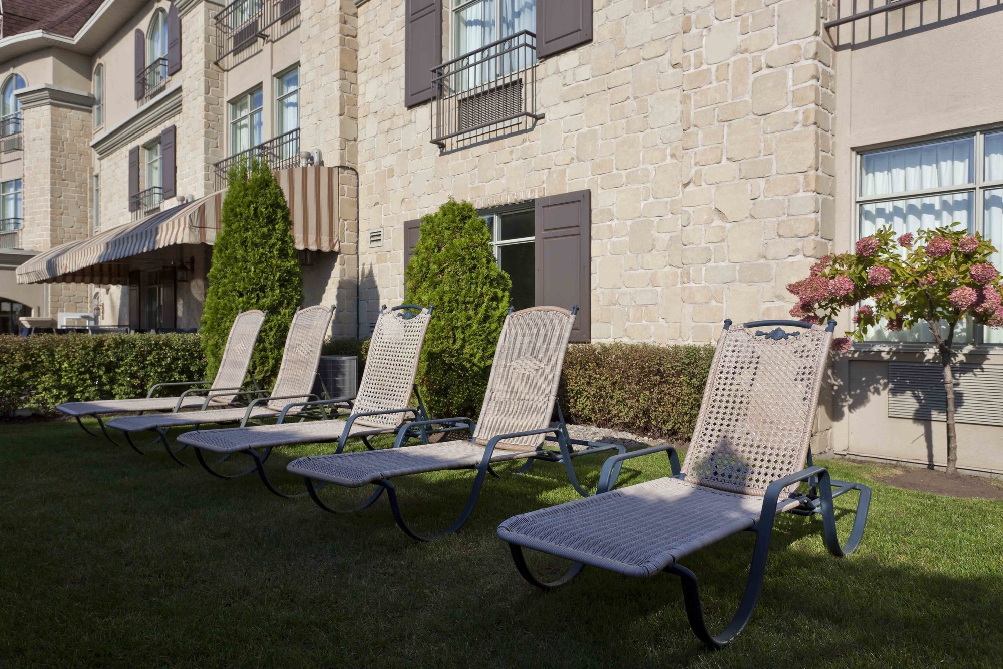 Le Saint Martin Hotel & Suites