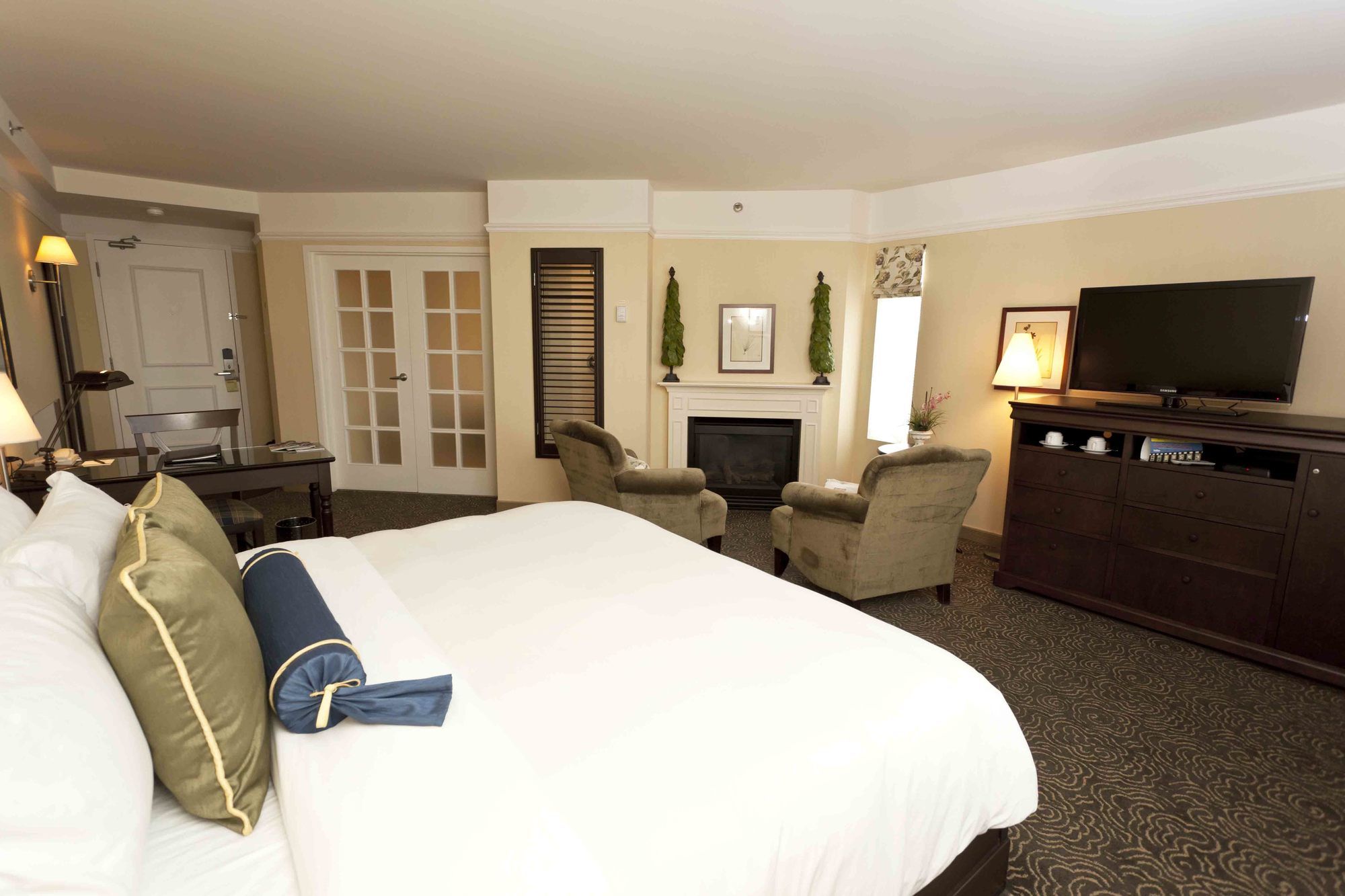 Le Saint Martin Hotel & Suites