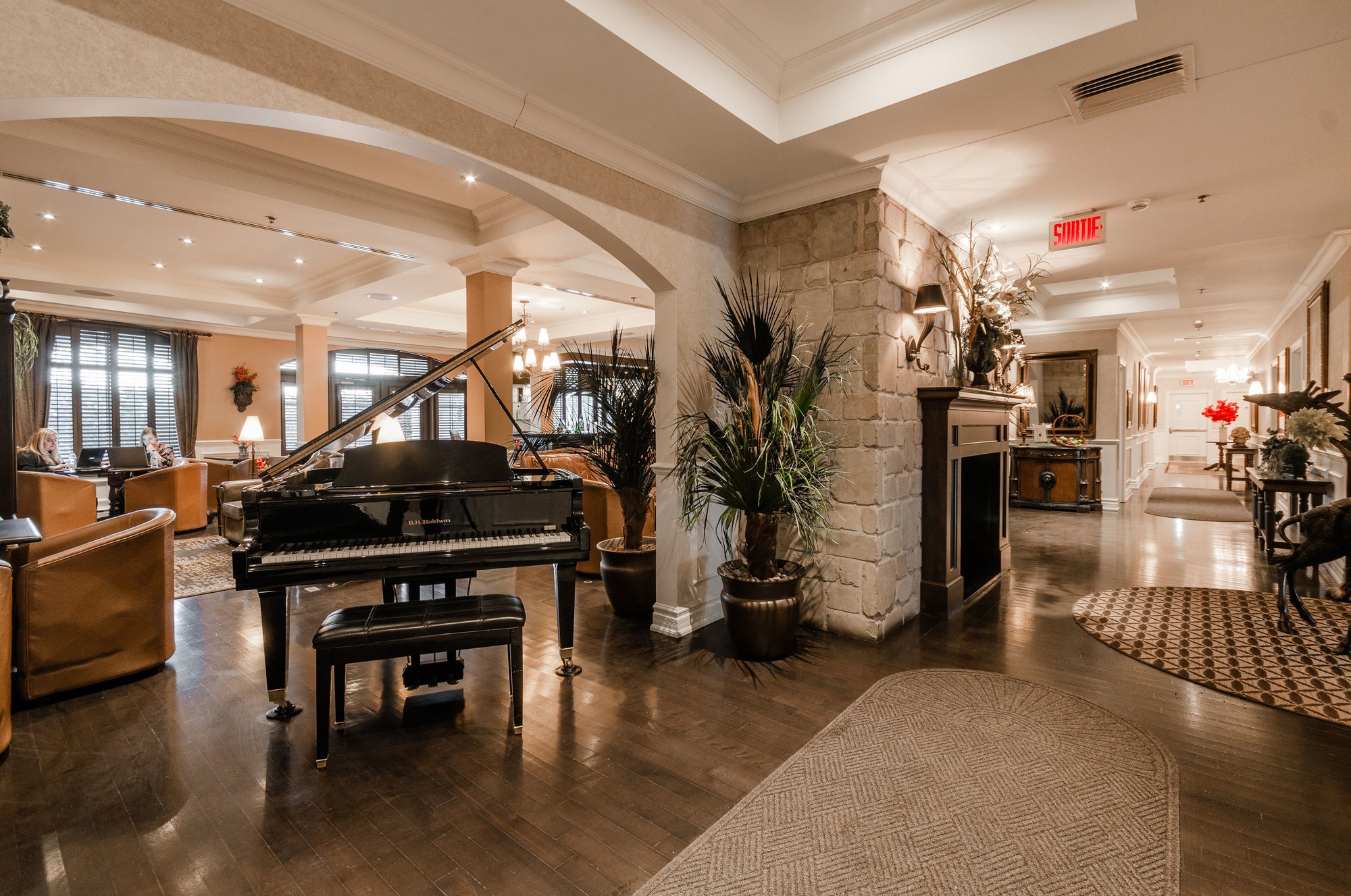 Le Saint Martin Hotel & Suites