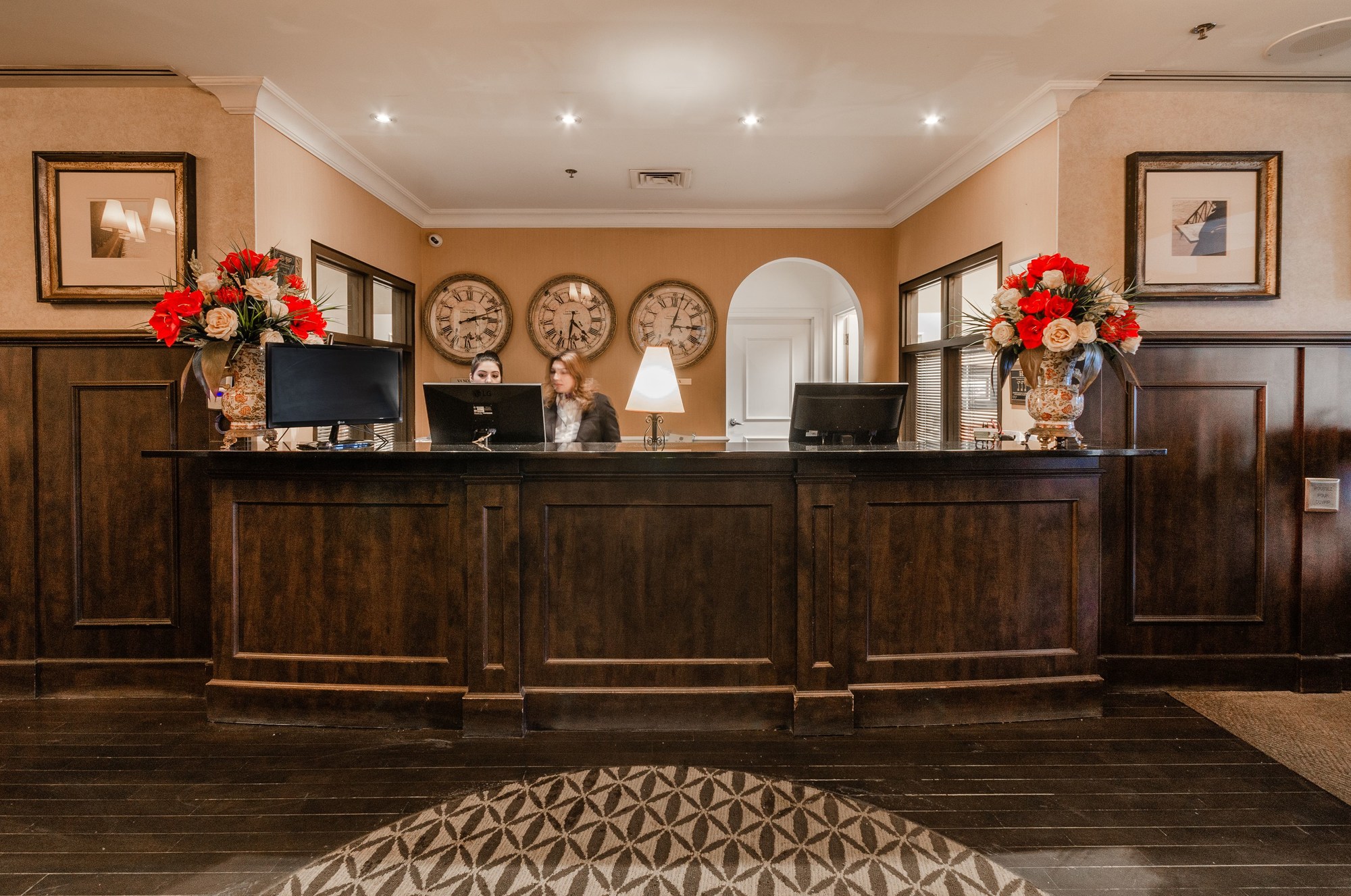 Le Saint Martin Hotel & Suites