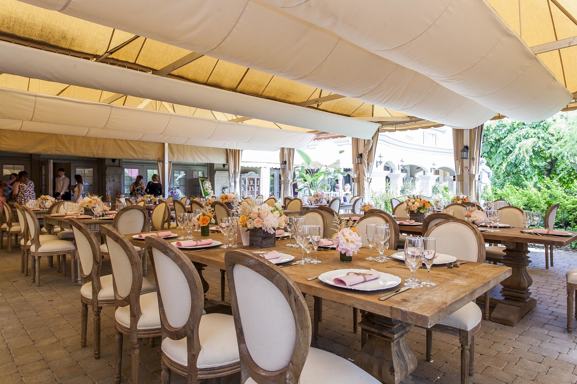 Le Saint Martin Hotel & Suites