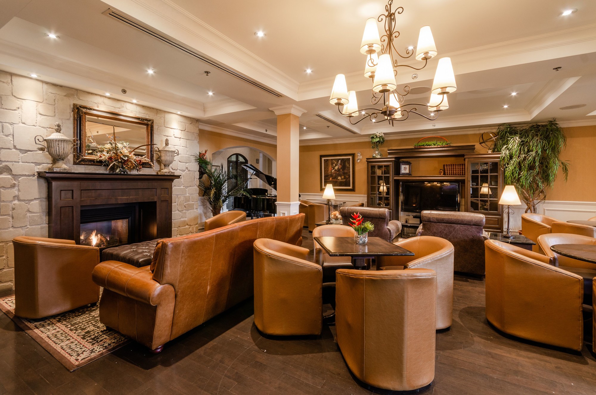 Le Saint Martin Hotel & Suites