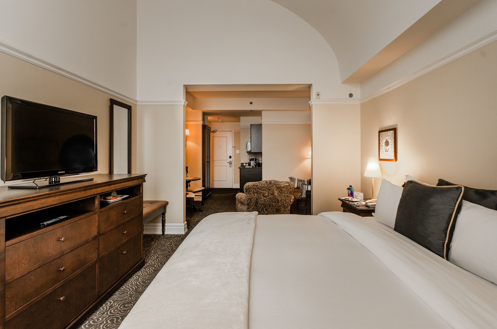 Le Saint Martin Hotel & Suites