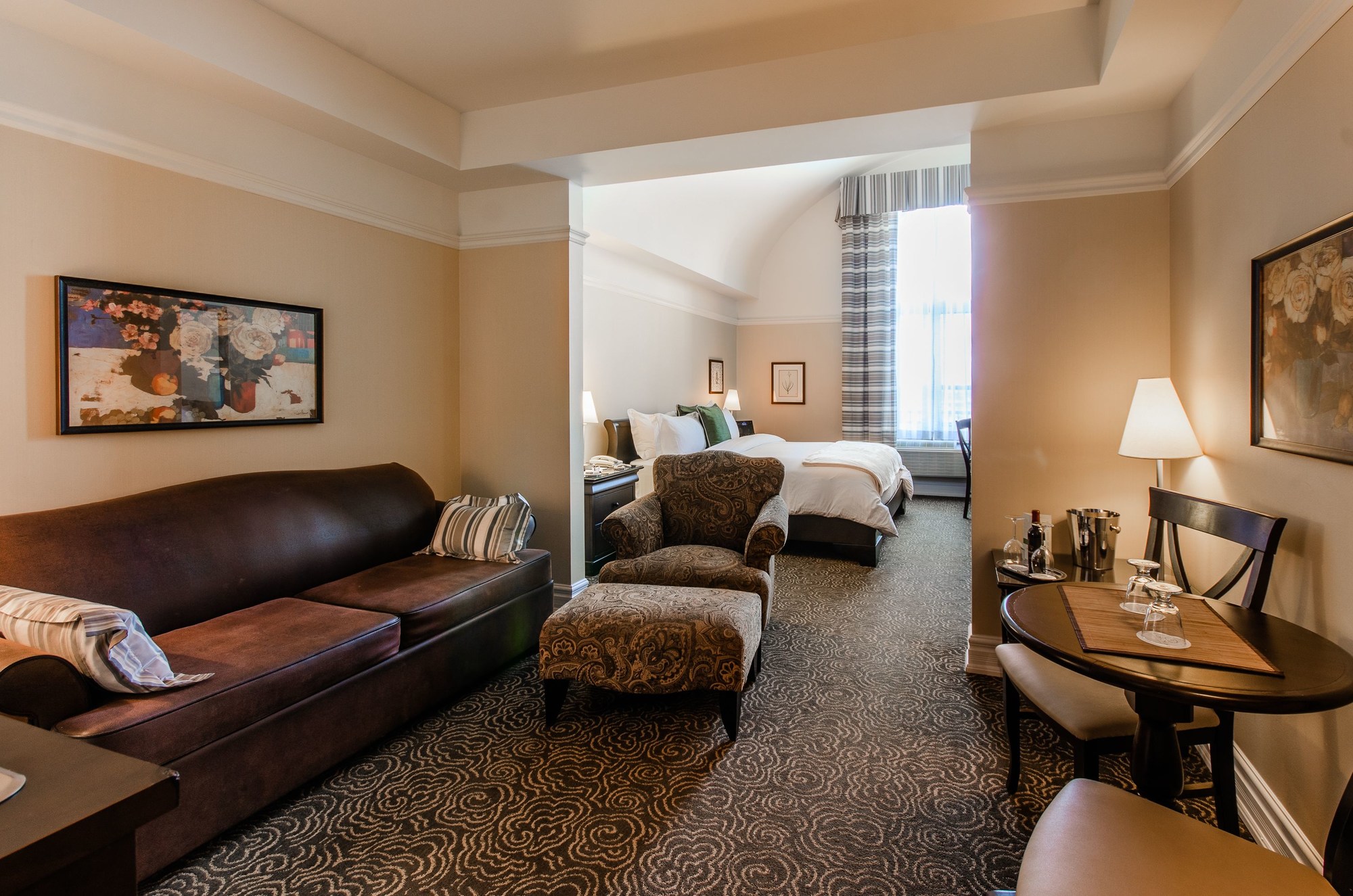 Le Saint Martin Hotel & Suites