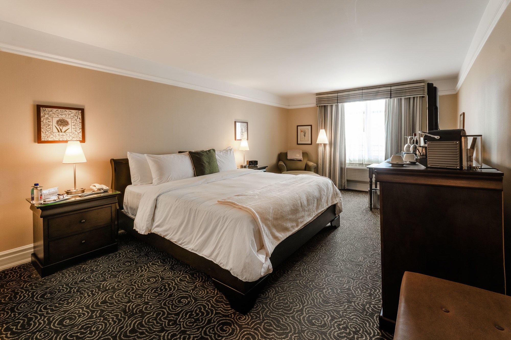 Le Saint Martin Hotel & Suites