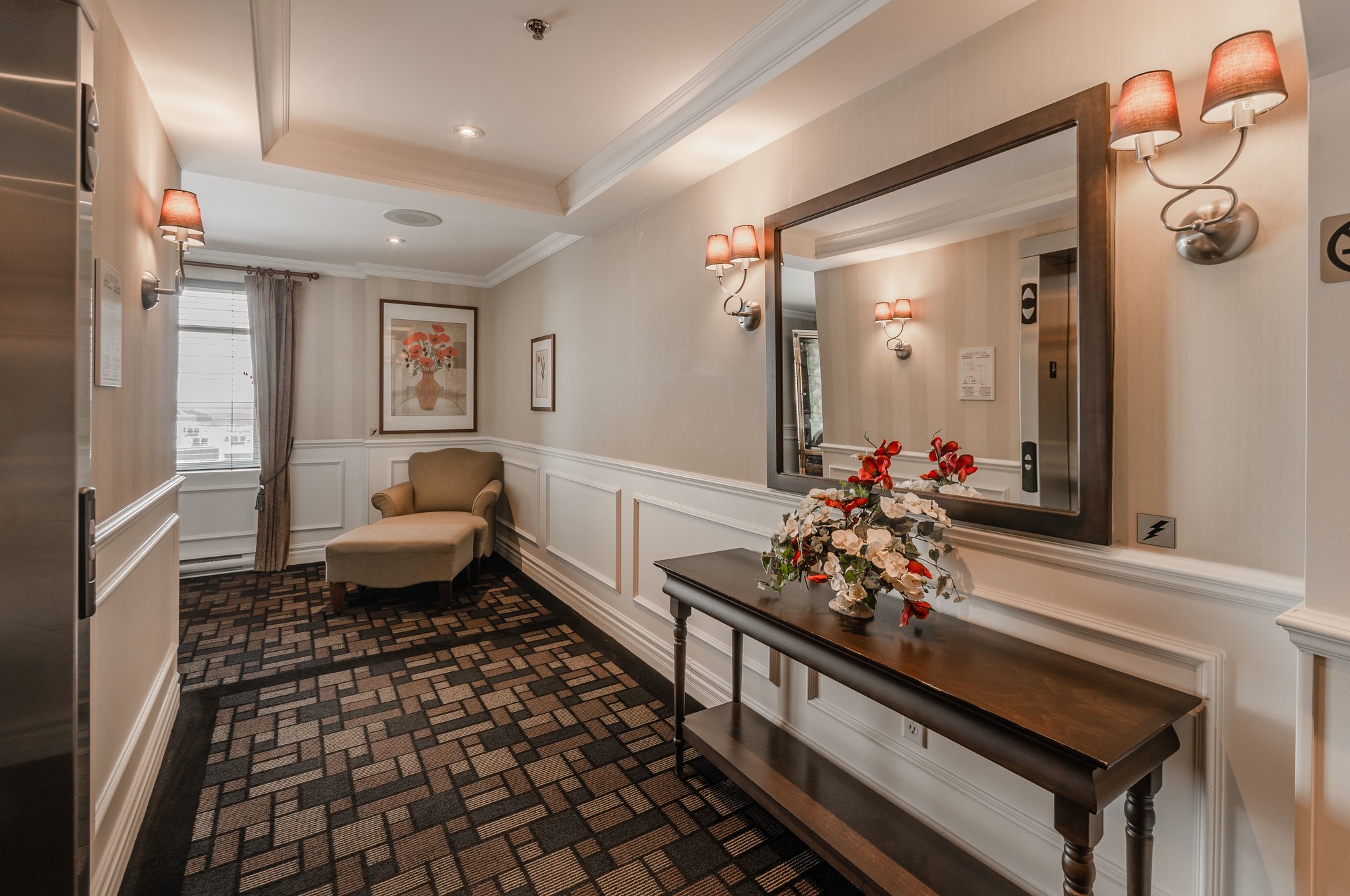 Le Saint Martin Hotel & Suites