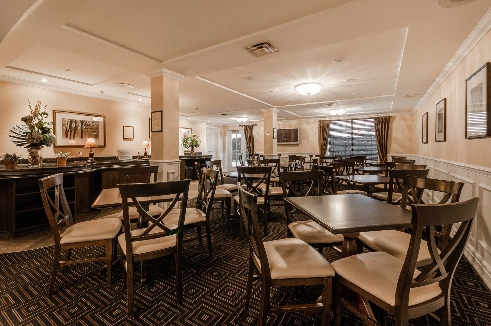 Le Saint Martin Hotel & Suites