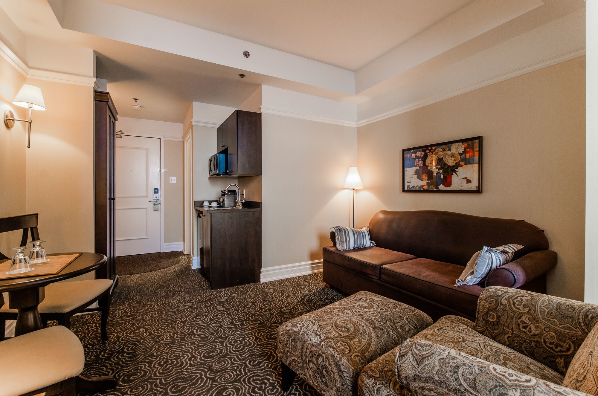 Le Saint Martin Hotel & Suites