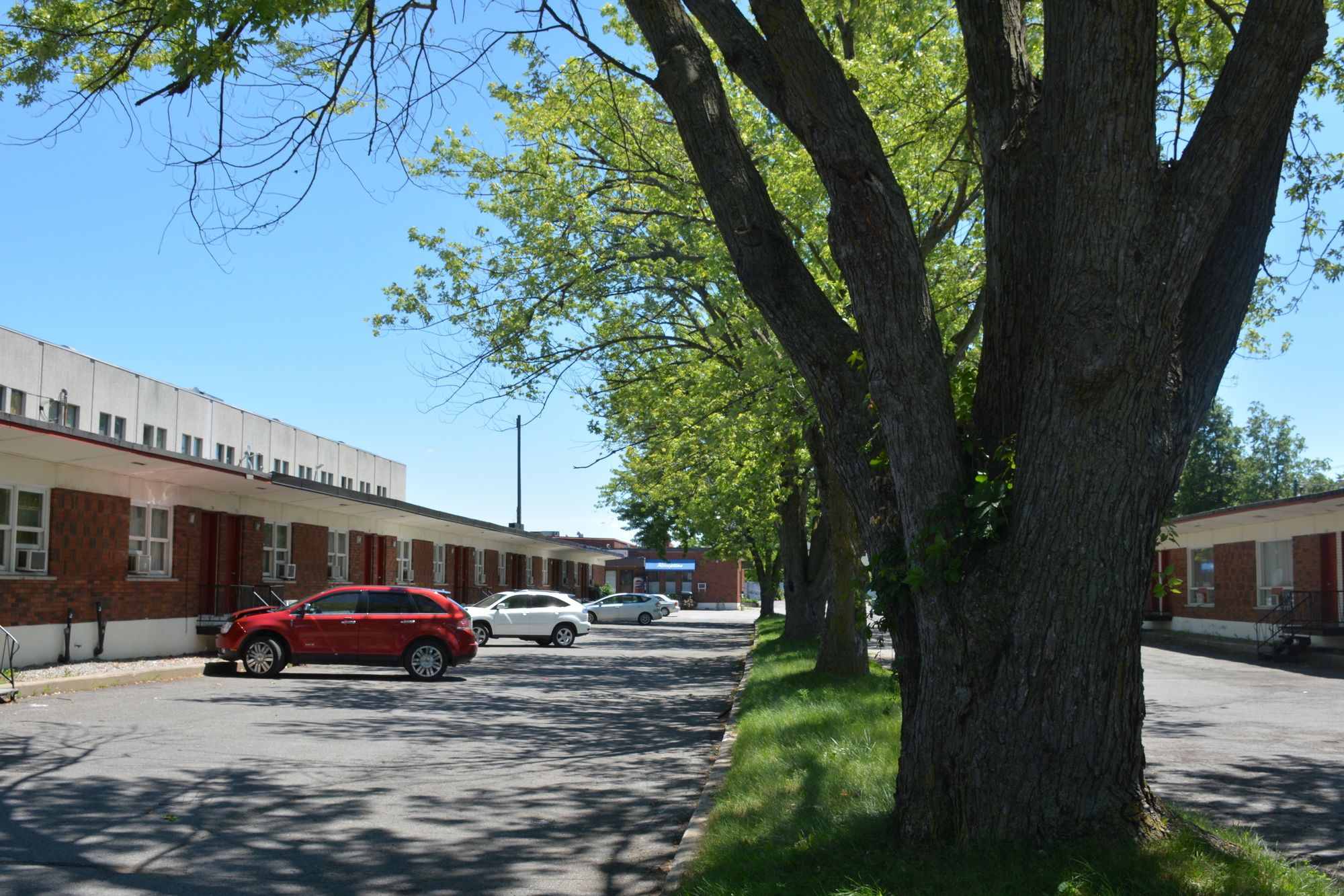 Motel Chez Nous