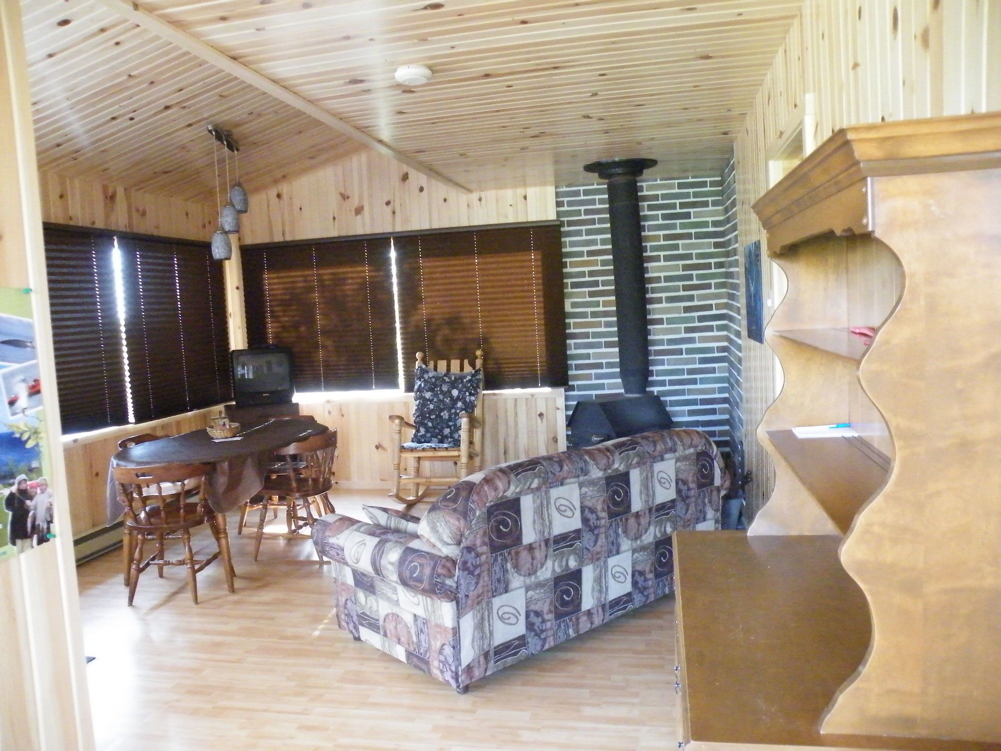 Essipit Chalets a Louer Shipek