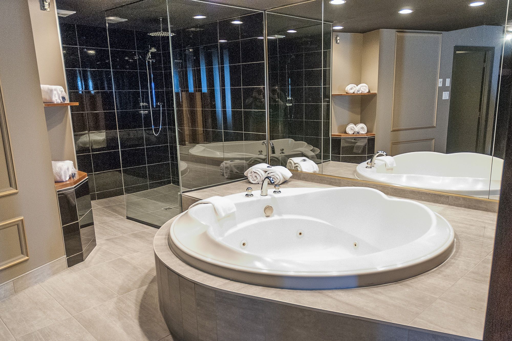 Complexe Royal LaBarre