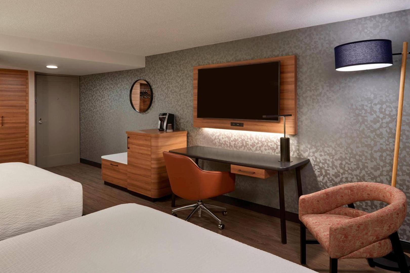 Fairfield by Marriott Montreal Downtown