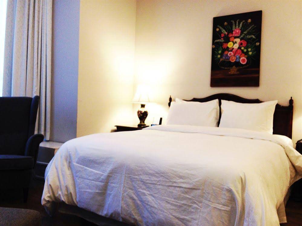 Hotel Ambrose