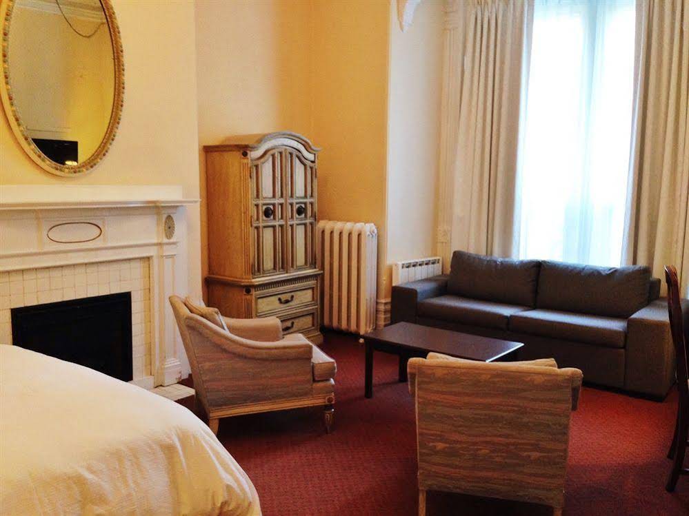 Hotel Ambrose