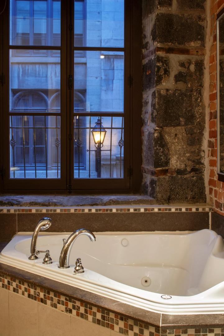 Hotel Nelligan